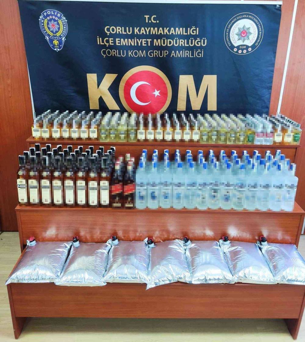 Tekirdağ’da kaçak içki operasyonu: 422 şişe içki ele geçirildi

