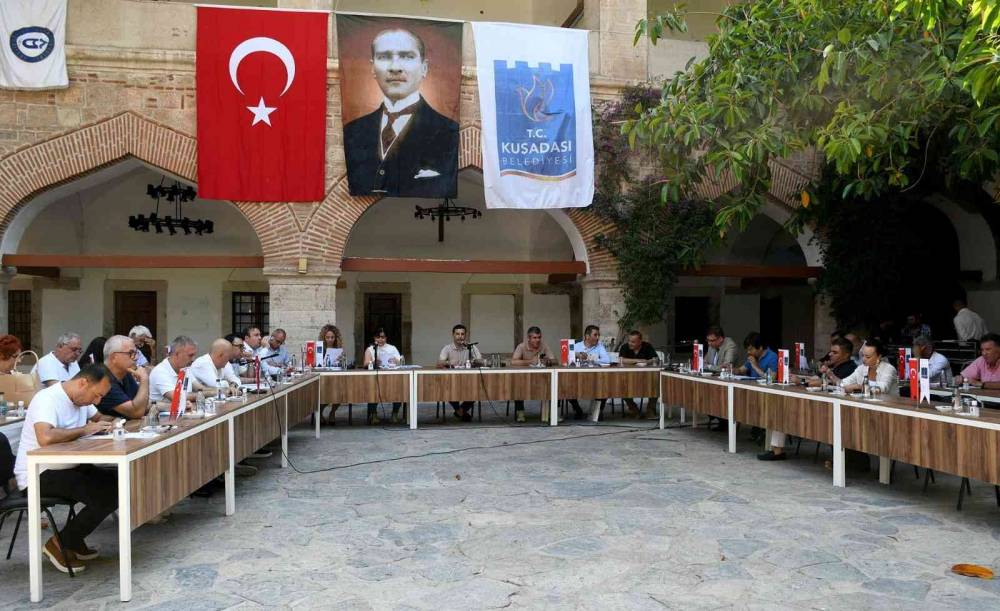 Kuşadası Belediye Meclisi Haziran ayı toplantısı yapıldı
