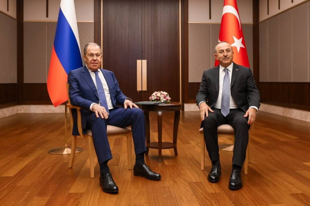 Bakan Çavuşoğlu, Rus mevkidaşı Lavrov ile görüştü
